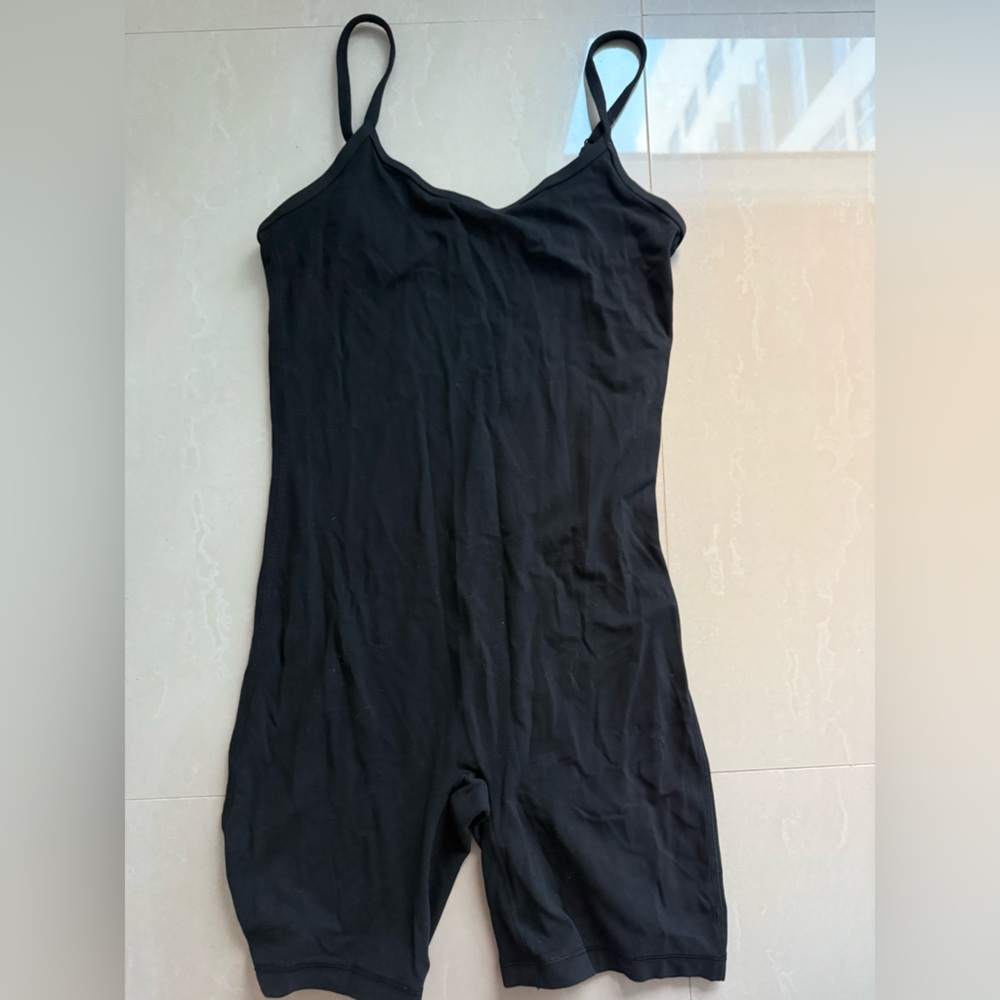 Aritzia TNA black romper size small